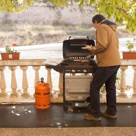 Apartamentos Rurales La Posada De Donato Nuevalos Luaran gambar