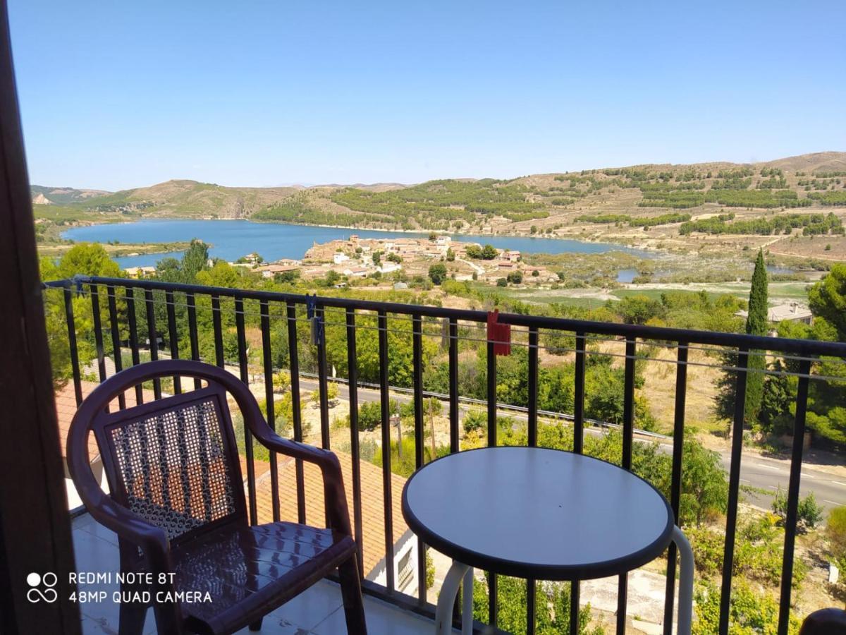 Apartamentos Rurales La Posada De Donato Nuevalos Luaran gambar